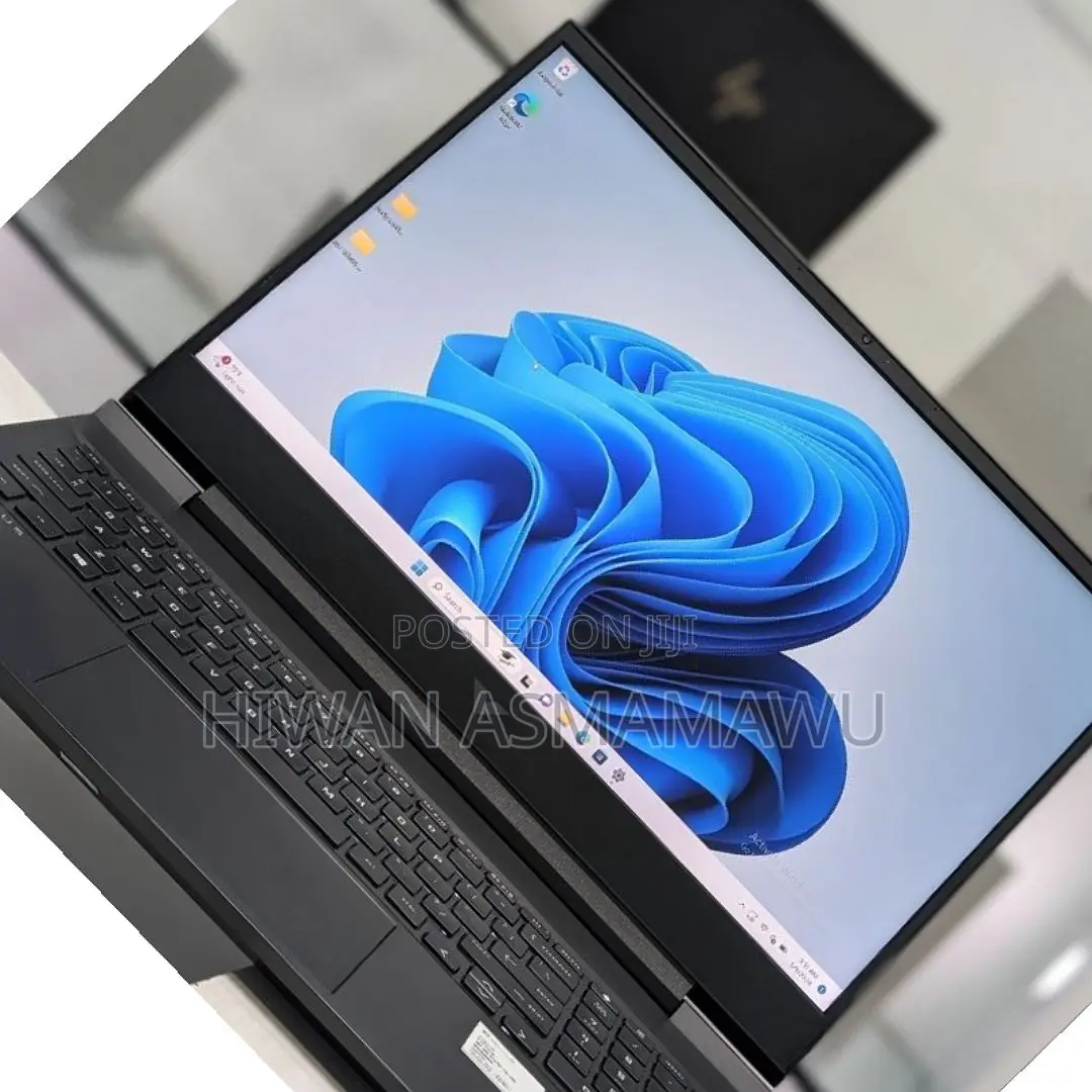 New Laptop HP Victus 16 16GB Intel Core I7 SSD 512GB