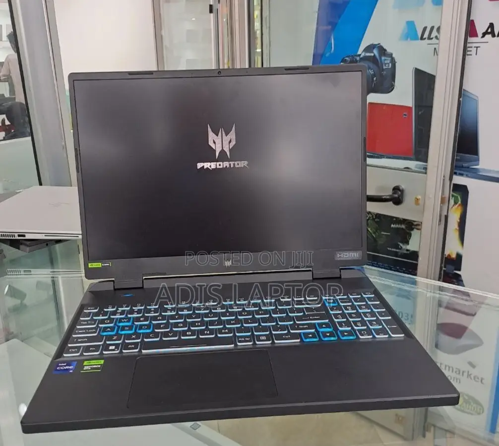 New Laptop Acer Predator Helios 300 16GB Intel Core I9 SSD 1T