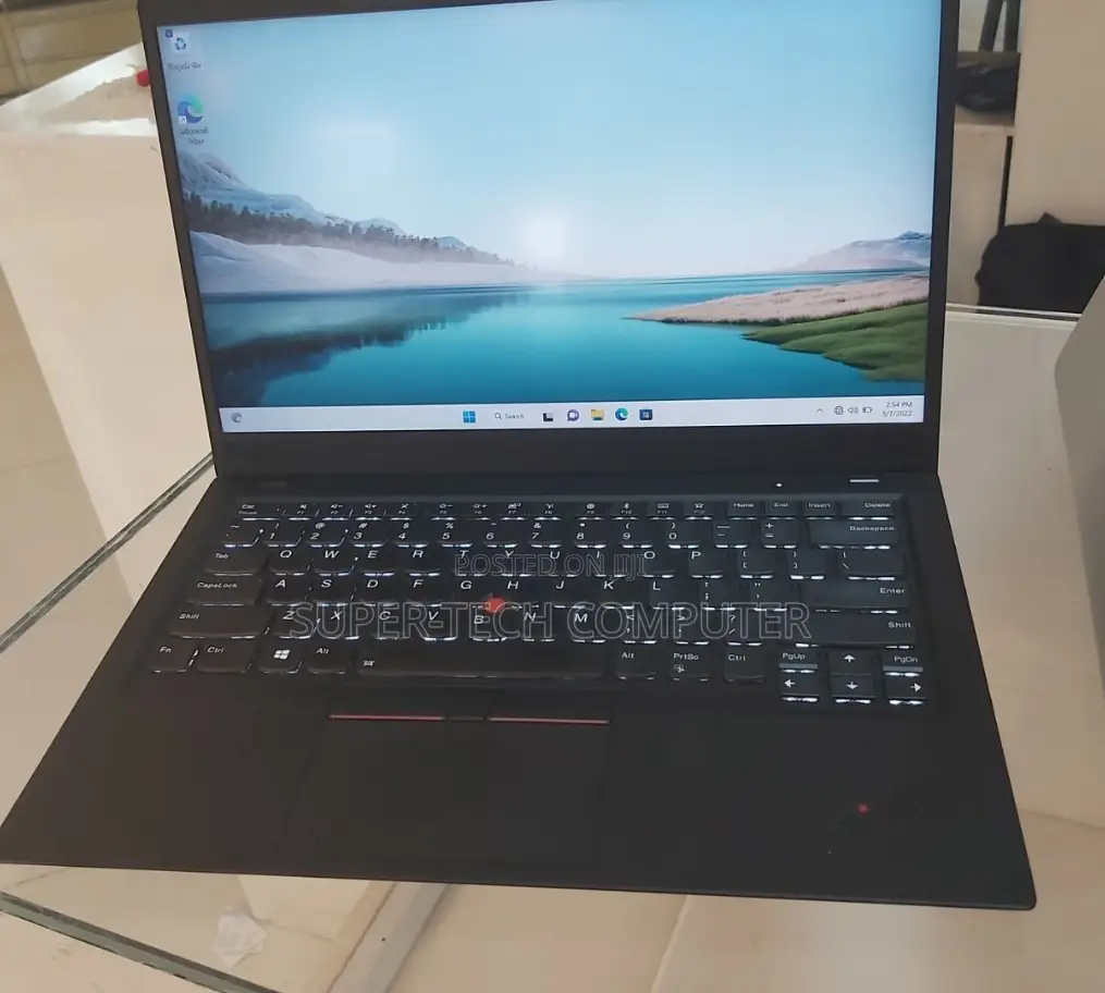 New Laptop Lenovo ThinkPad X1 Carbon 16GB Intel Core I7 SSD 512GB