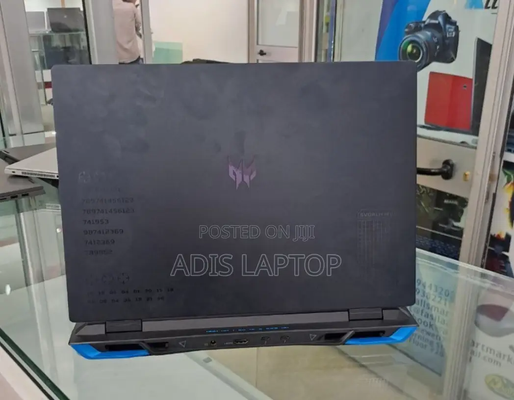 New Laptop Acer Predator Helios 300 16GB Intel Core I9 SSD 1T
