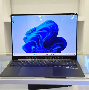 New Laptop Samsung Galaxy Book 2 16GB Intel Core I7 SSD 1T