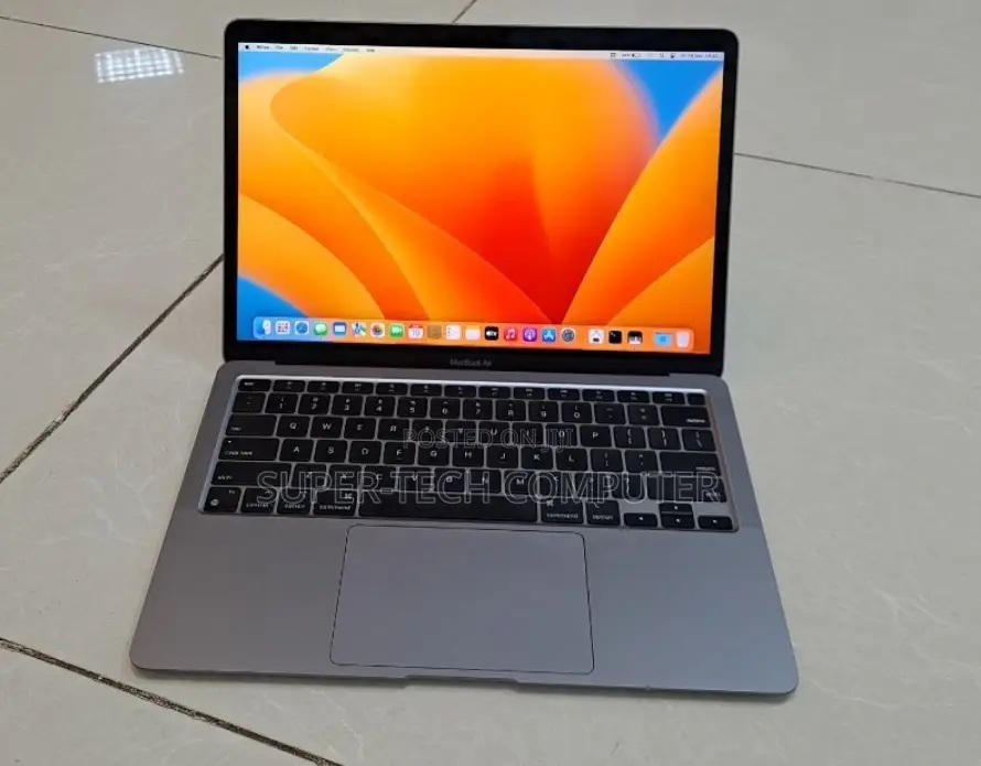 New Laptop Apple MacBook Air 2020 M1 8GB Apple M1 SSD 256GB