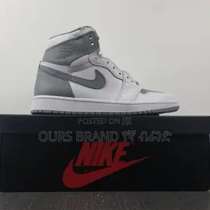 Photo - Air Jordan 1 High Master Quality Luxury Sneakers Shoes 