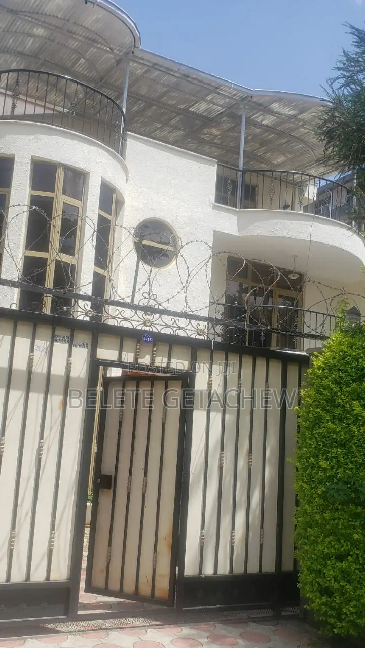 7bdrm Duplex in Ayat, G+2+Terrace,, Bole for sale