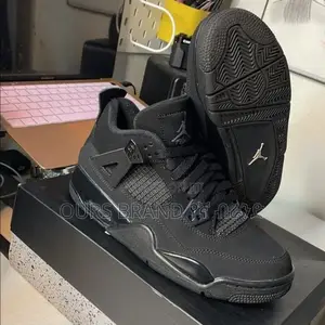 Photo - Air Jordan 4 Retro Black Cat High Master Quality Luxury Sho