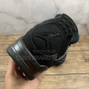 Photo - Air Jordan 4 Retro Black Cat High Master Quality Luxury Sho