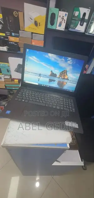 Photo - New Laptop Lenovo IdeaPad 330 4GB Intel Pentium HDD 1T