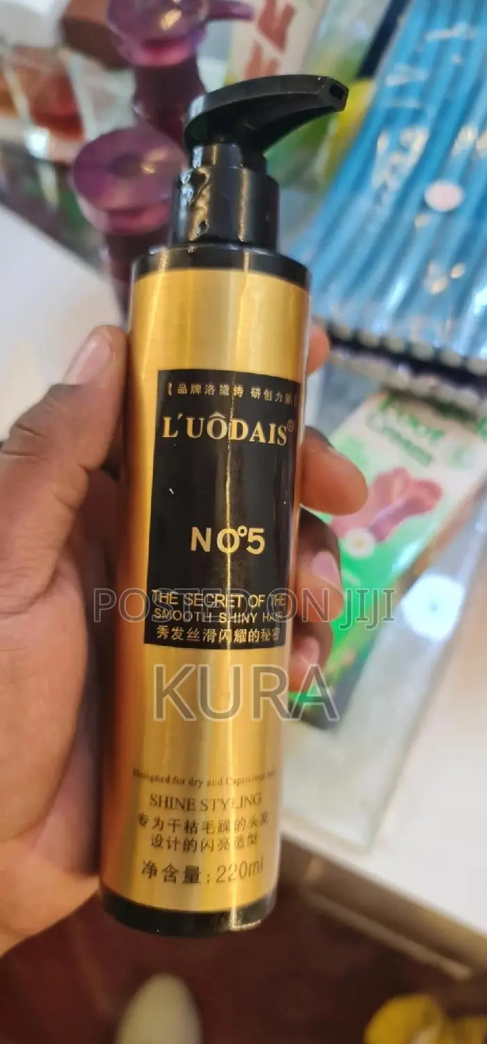 የተለያዩ የፀጉር መዋቢያወች