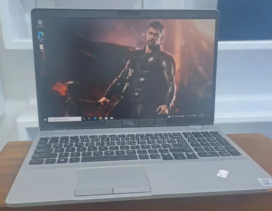 New Laptop Dell Precision 3550 16GB Intel Core I7 SSD 512GB