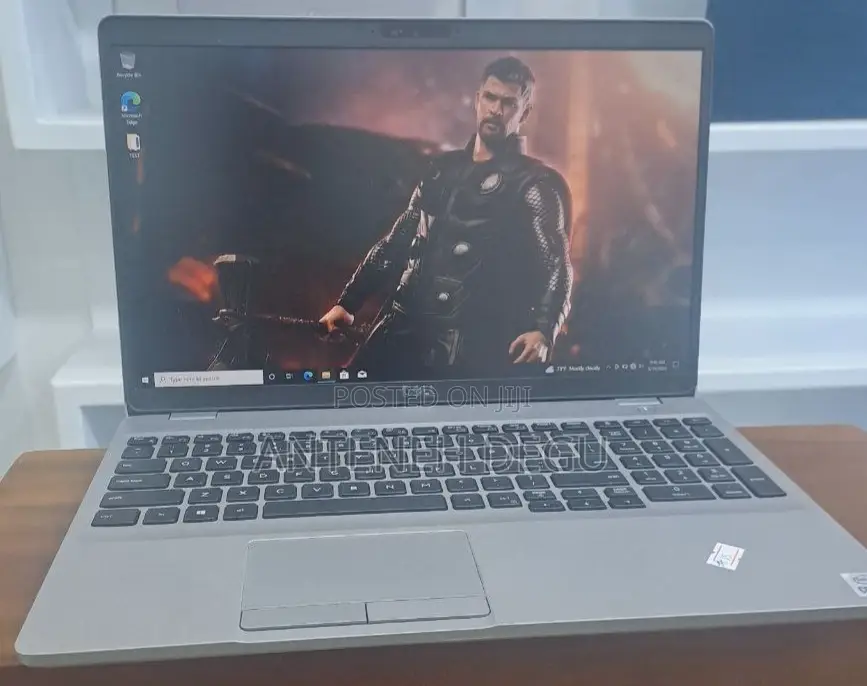 New Laptop Dell Precision 3550 16GB Intel Core I7 SSD 512GB