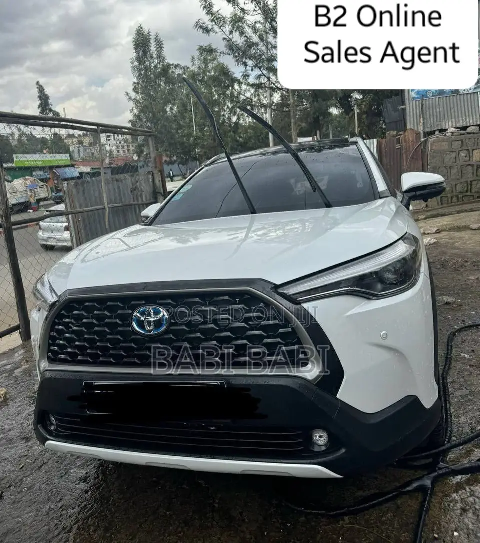Toyota Corolla Cross 2023 White