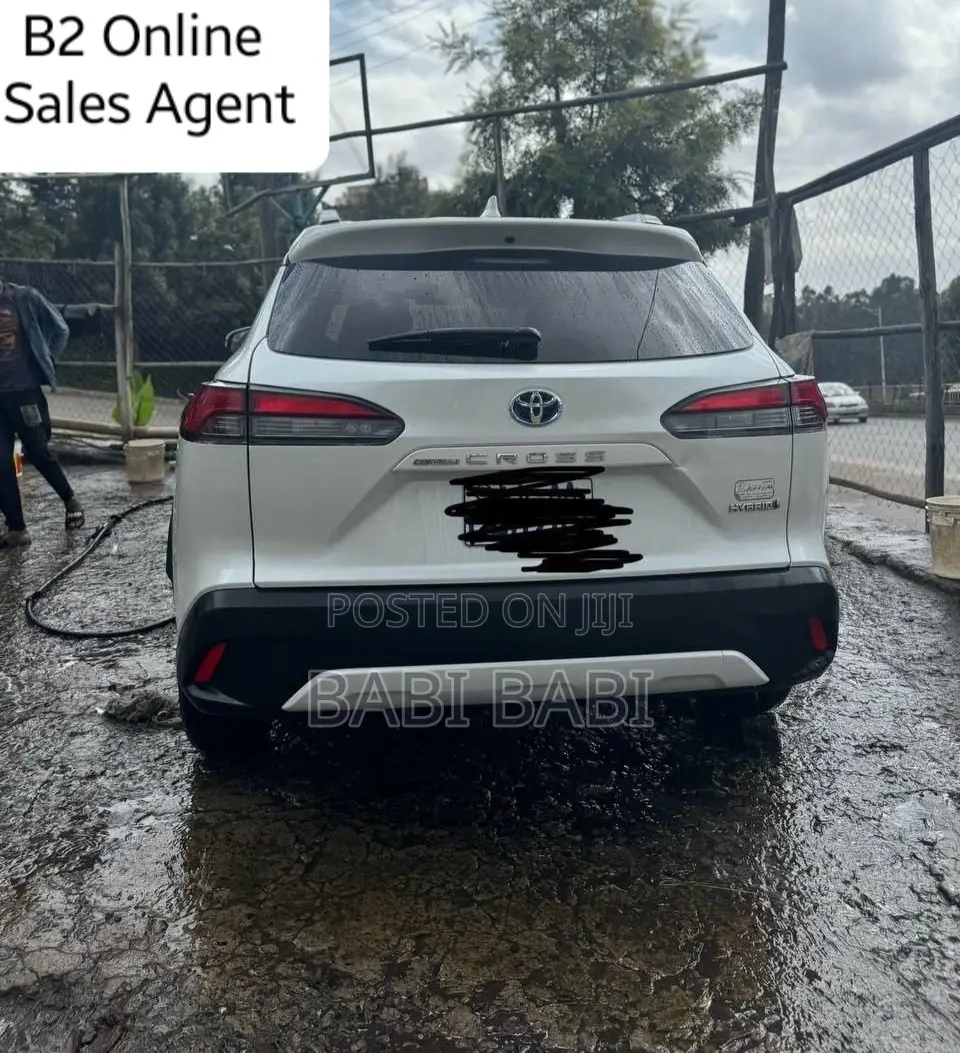 Toyota Corolla Cross 2023 White