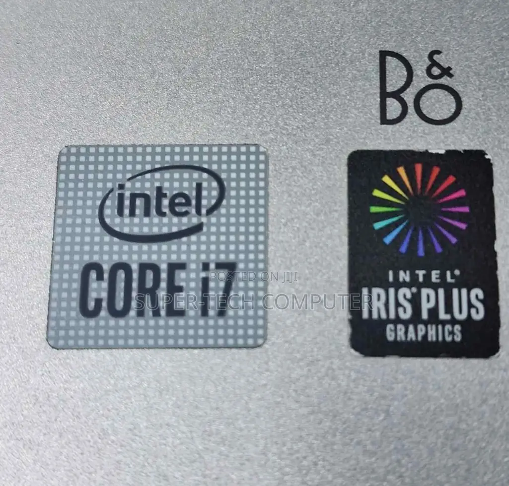 New Laptop HP Pavilion X360 8GB Intel Core I7 SSD 256GB