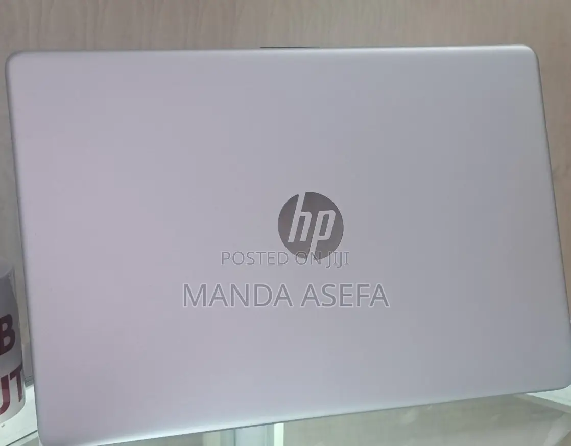 New Laptop HP Stream Notebook 8GB Intel Core I7 SSD 1T