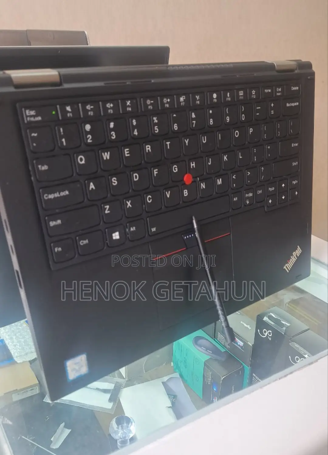 New Laptop Lenovo ThinkPad Yoga 370 8GB Intel Core I5 SSD 512GB