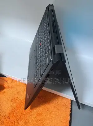 New Laptop Lenovo ThinkPad Yoga 370 8GB Intel Core I5 SSD 512GB