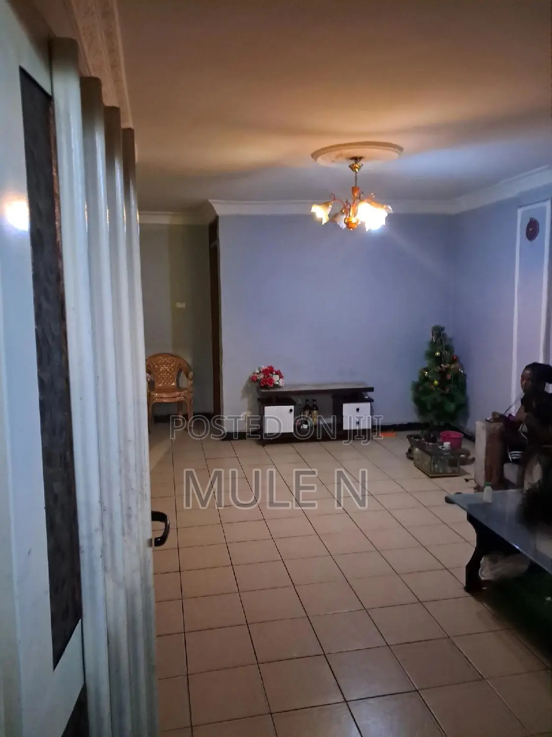 Furnished 2bdrm Condo in ኣባዶ ኮንደሚኒየም, Yeka for sale