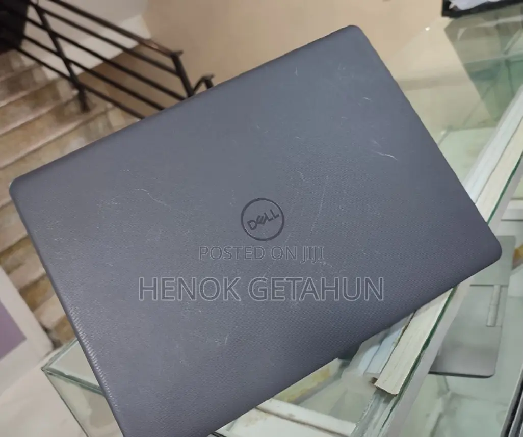 New Laptop Dell Vostro 14 3000 8GB Intel Core I5 SSD 256GB