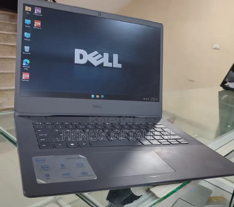 New Laptop Dell Vostro 14 3000 8GB Intel Core I5 SSD 256GB