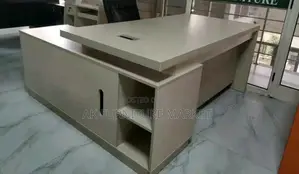 Photo - Office Managerial Table 160.Cm