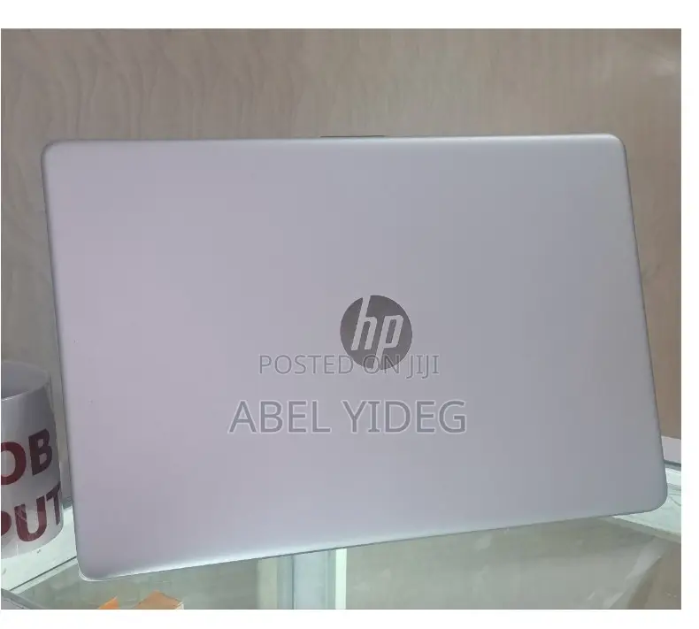 New Laptop HP Stream Notebook 8GB Intel Core I7 SSD 1T