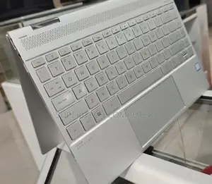 New Laptop HP Spectre X360 8GB Intel Core I5 SSD 512GB