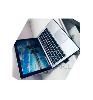 New Laptop HP X2 210 G2 8GB Intel Core i5 SSD 512GB