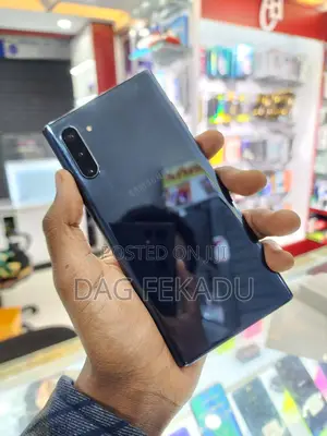 Photo - New Samsung Galaxy Note 10 5G 256 GB