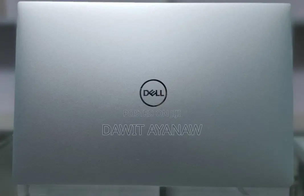 New Laptop Dell XPS 15 8GB Intel Core I5 SSD 256GB