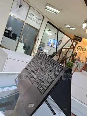 New Laptop Lenovo Yoga 260 8GB Intel Core I5 SSD 512GB