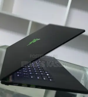 New Laptop Razer Blade Advanced 16GB Intel Core I7 SSD 1T