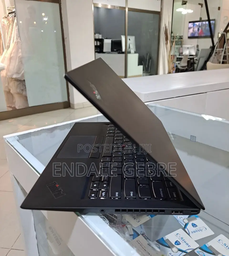 New Laptop Lenovo ThinkPad X1 Carbon 16GB Intel Core I7 SSD 512GB