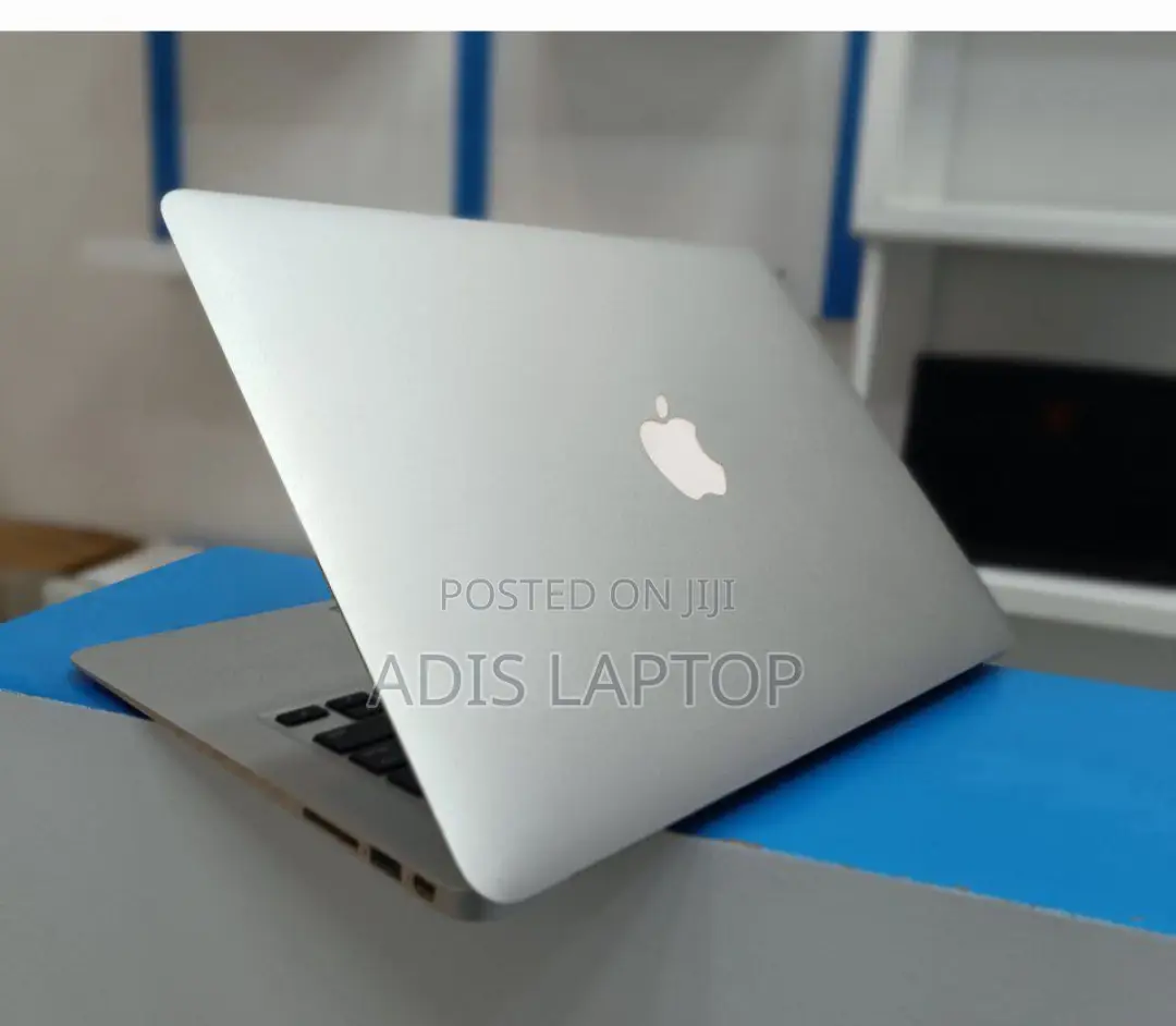 New Laptop Apple MacBook Air 2015 4GB Intel Core I5 SSD 128GB