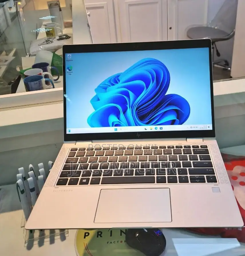 New Laptop HP EliteBook X360 1030 G3 8GB Intel Core I5 SSD 512GB