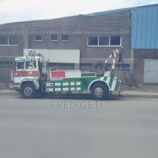 Forklift and Crane Rent ፎርክሊፍት እና ክሬን ኪራይ