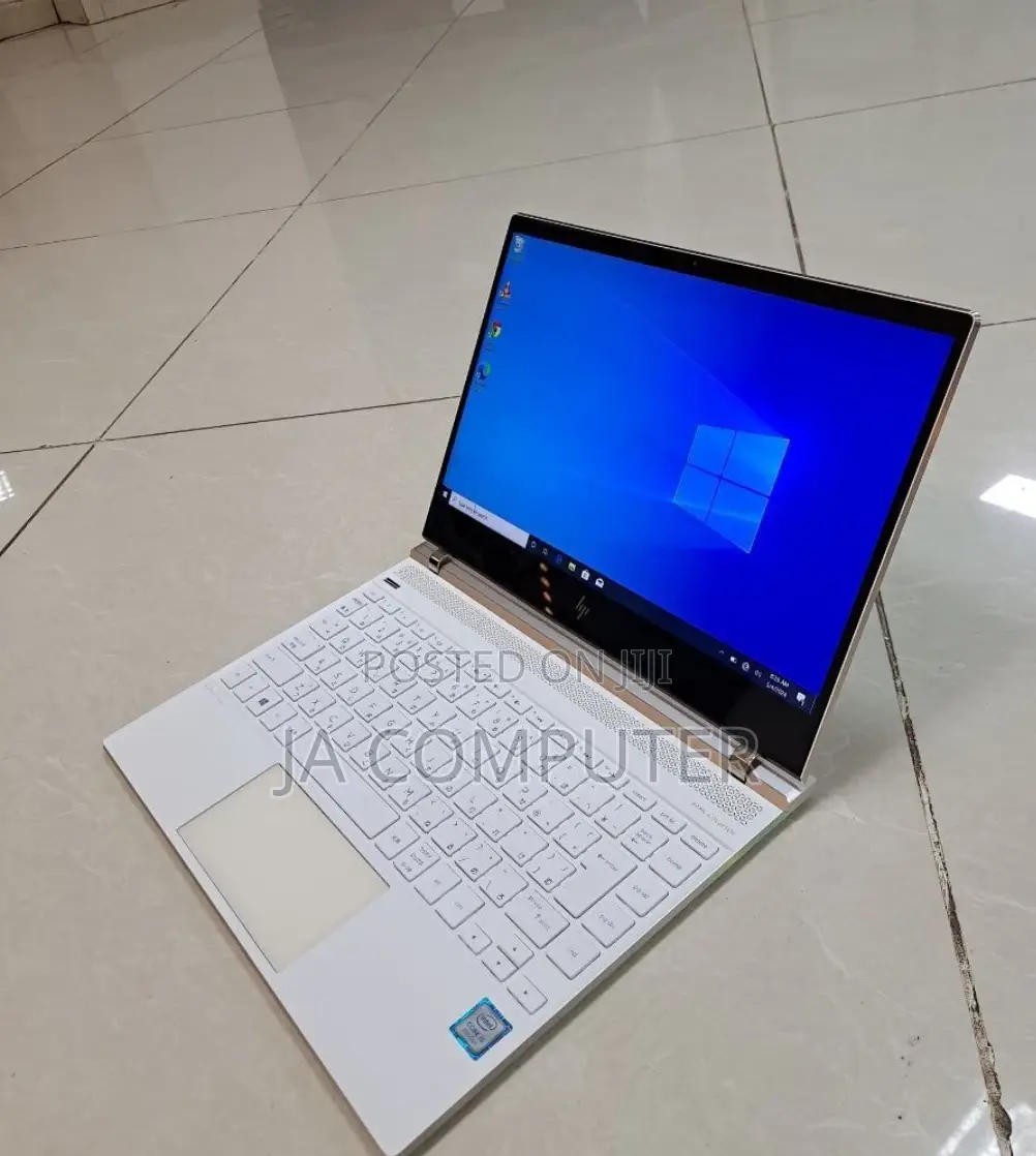 New Laptop HP Spectre 16GB Intel Core I5 SSD 512GB