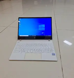 Photo - New Laptop HP Spectre 16GB Intel Core I5 SSD 512GB