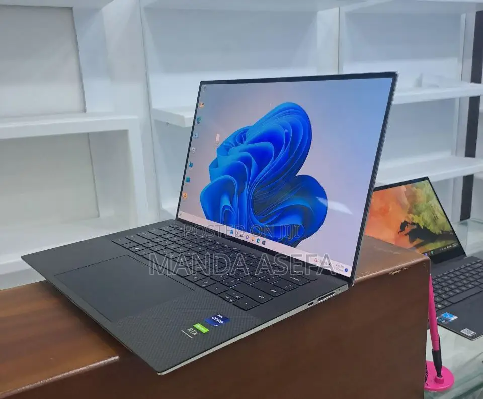 New Laptop Dell XPS 15 9510 16GB Intel Core I9 SSD 2T