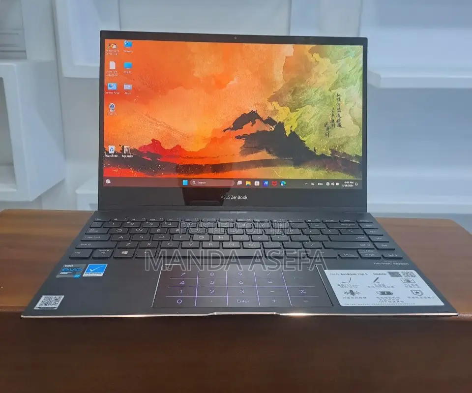 New Laptop Asus ZenBook Flip S UX370UA 16GB Intel Core I7 SSD 512GB