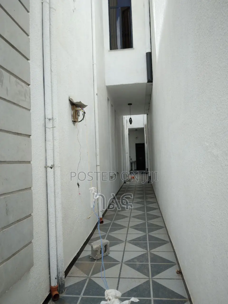 11bdrm House in የግል ቅንጡ መኖሪያ ቤት ሳሚት, Bole for sale