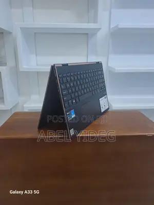 New Laptop Asus ZenBook Flip S UX370UA 16GB Intel Core I7 SSD 512GB