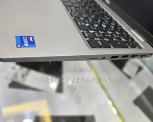 New Laptop Dell Precision 3561 16GB Intel Core I7 SSD 512GB