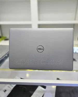 New Laptop Dell Precision 3561 16GB Intel Core I7 SSD 512GB