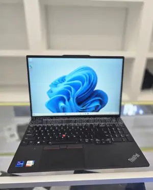 New Laptop Lenovo ThinkPad Yoga 16GB Intel Core I7 SSD 512GB