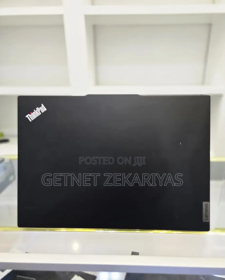 New Laptop Lenovo ThinkPad Yoga 16GB Intel Core I7 SSD 512GB