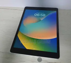 New Apple iPad 10.2 (2019) 64 GB Silver