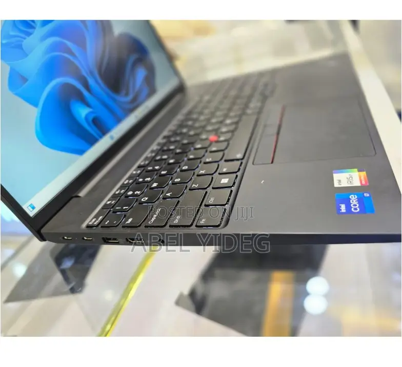 New Laptop Lenovo 16GB Intel Core I7 SSD 512GB