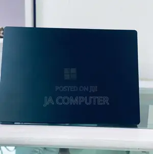 New Laptop Microsoft Surface 16GB Intel Core I7 SSD 512GB