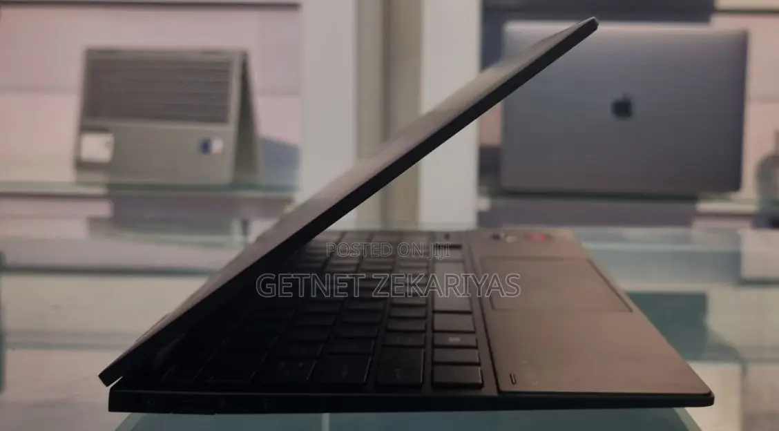 New Laptop HP Envy 13 16GB AMD Ryzen 5 SSD 512GB