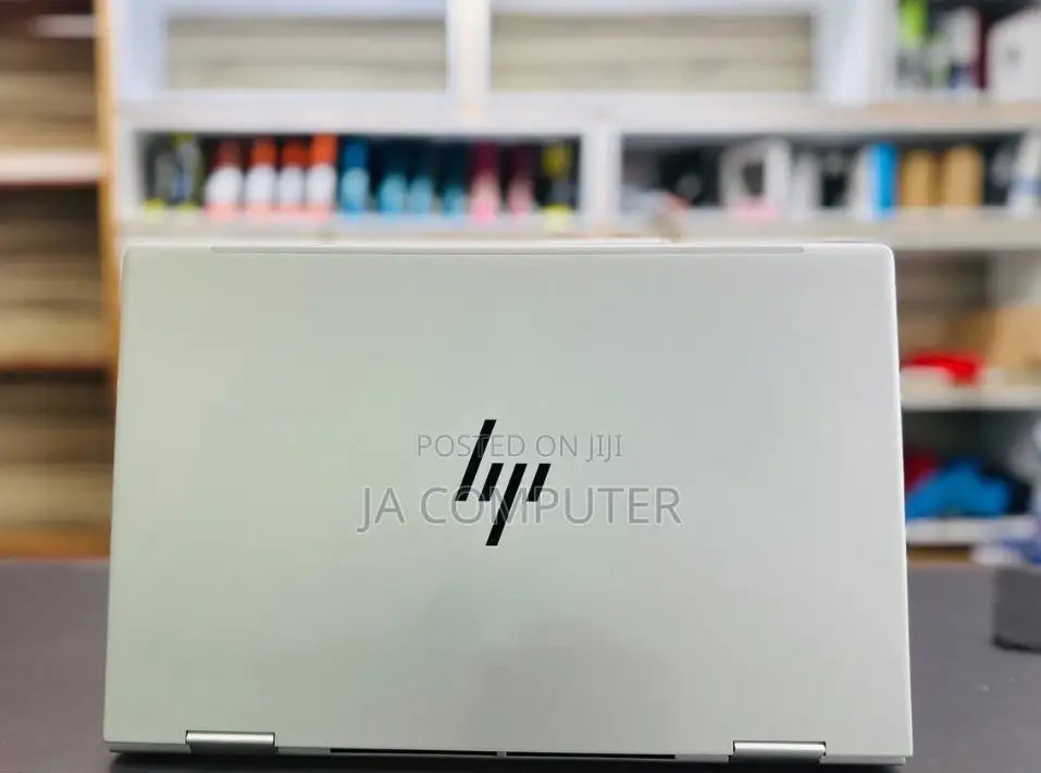 New Laptop HP EliteBook 1030 16GB Intel Core I7 SSD 512GB